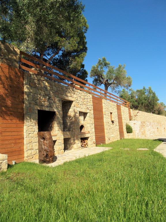 Moriel Seaside Homes Suites Elia Nikitis Exterior foto