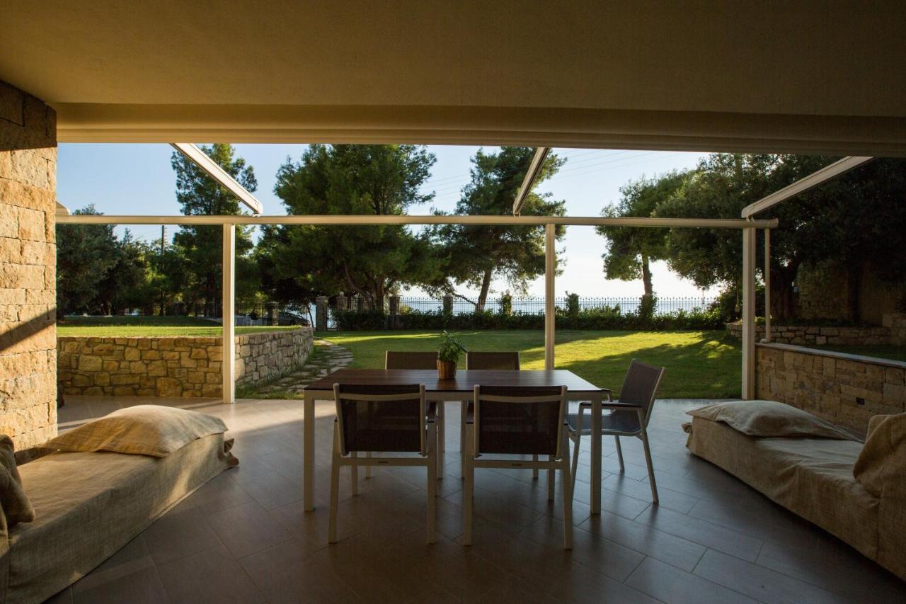 Moriel Seaside Homes Suites Elia Nikitis Exterior foto