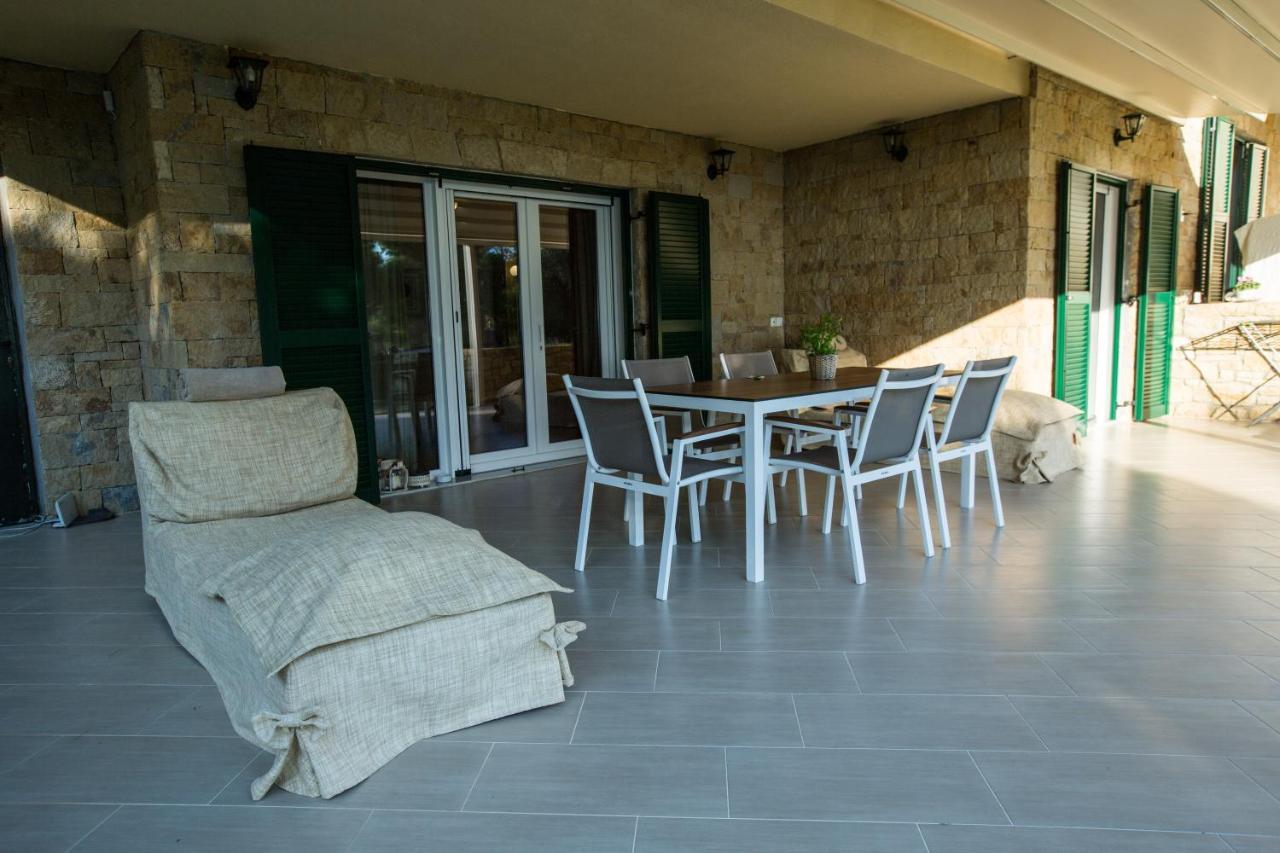 Moriel Seaside Homes Suites Elia Nikitis Exterior foto