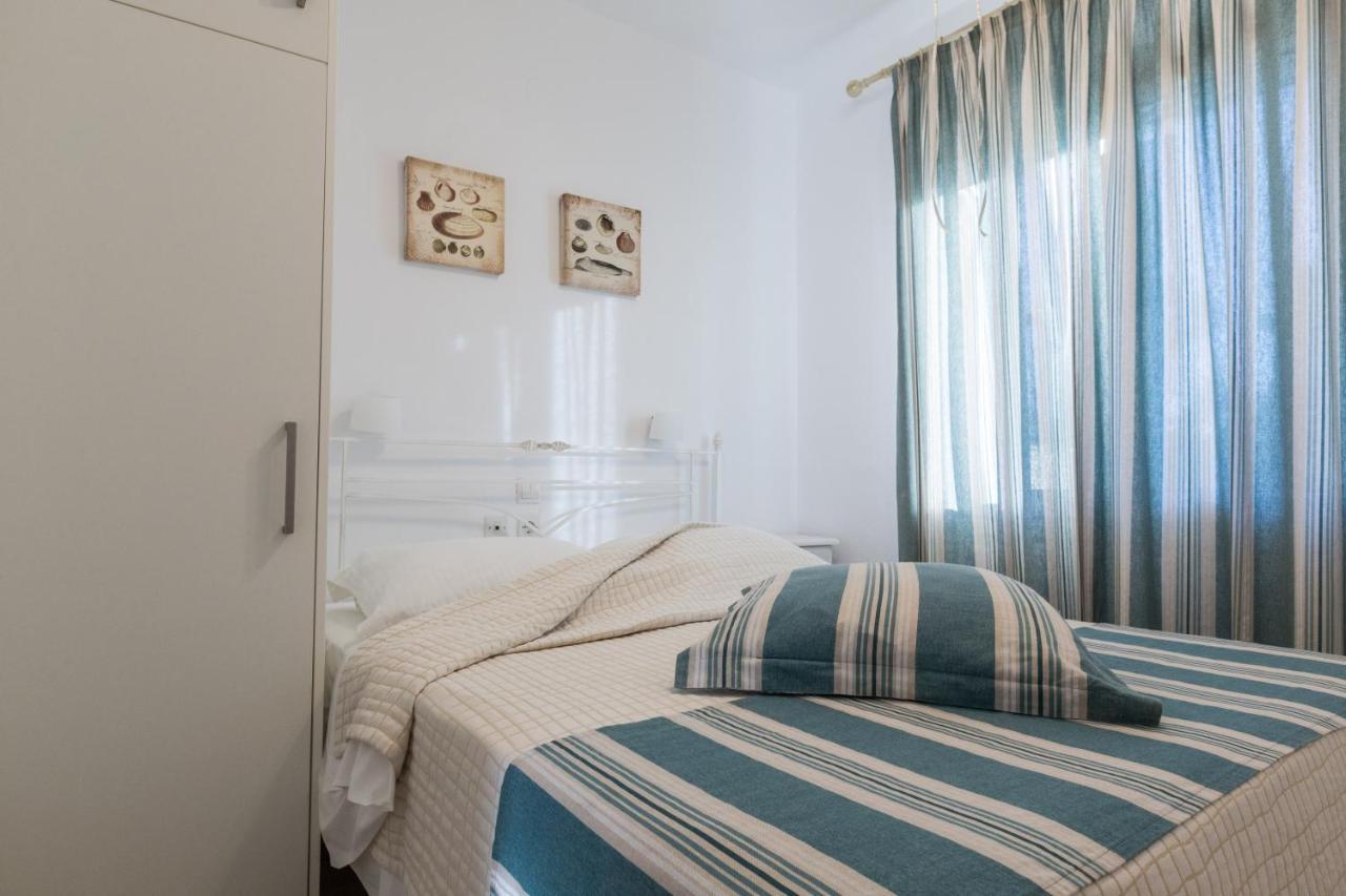 Moriel Seaside Homes Suites Elia Nikitis Exterior foto