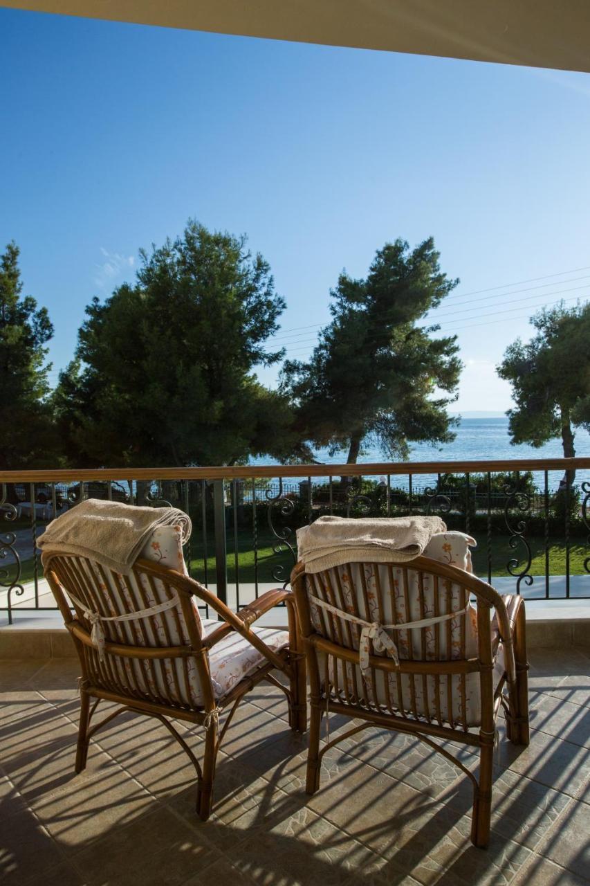 Moriel Seaside Homes Suites Elia Nikitis Exterior foto